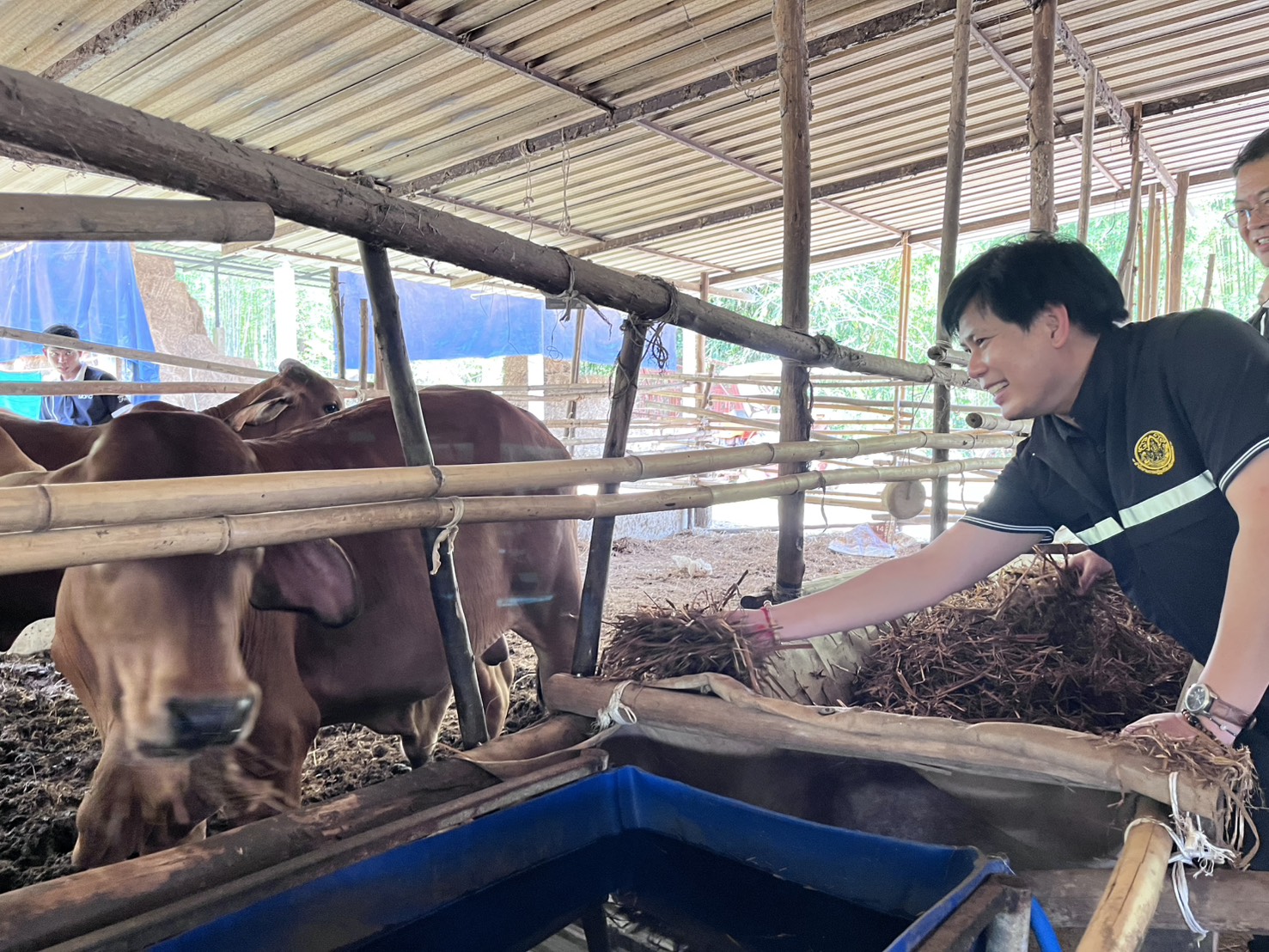 title - วันอังคารที่ 31 มีนาคม 2569 นายวิทูล ประดิษฐบุญ ปฏิรูปที่ดินจัังหวัดปราจีนบุรี พร้อมด้วย เจ้าหน้าที่ ส.ป.ก.ปราจีนบุรี เข้าร่วม กิจกรรมเปิดโครงการ Kick off การใช้ประโยชน์ จากฟางข้าวตาม 